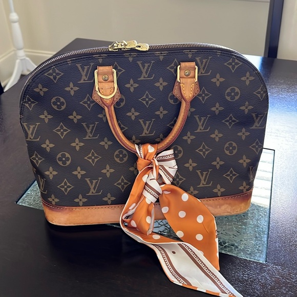 Louis Vuitton Handbags - Louis Vuitton Alma Monogram Leather Bag